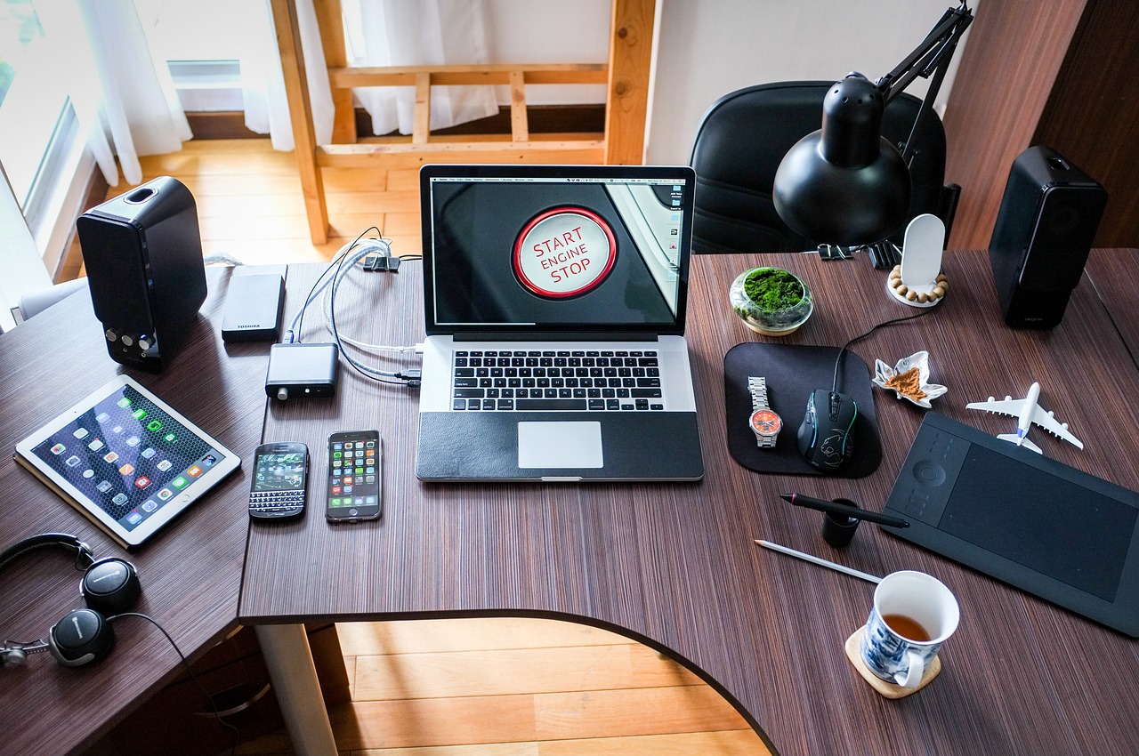 How Crucial is Understanding Human Behavior for Workplace Safety?
